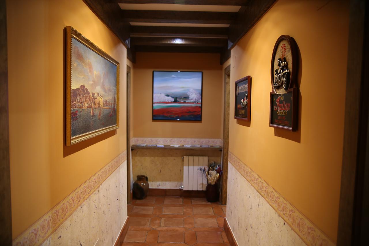Apartamentos Rurales "La Cabana" Rascafría Exterior foto